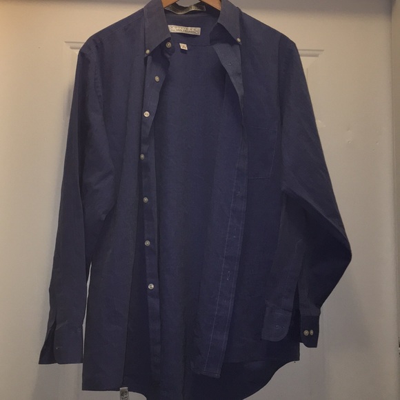 Van Heusen Other - Men’s blue dress shirt